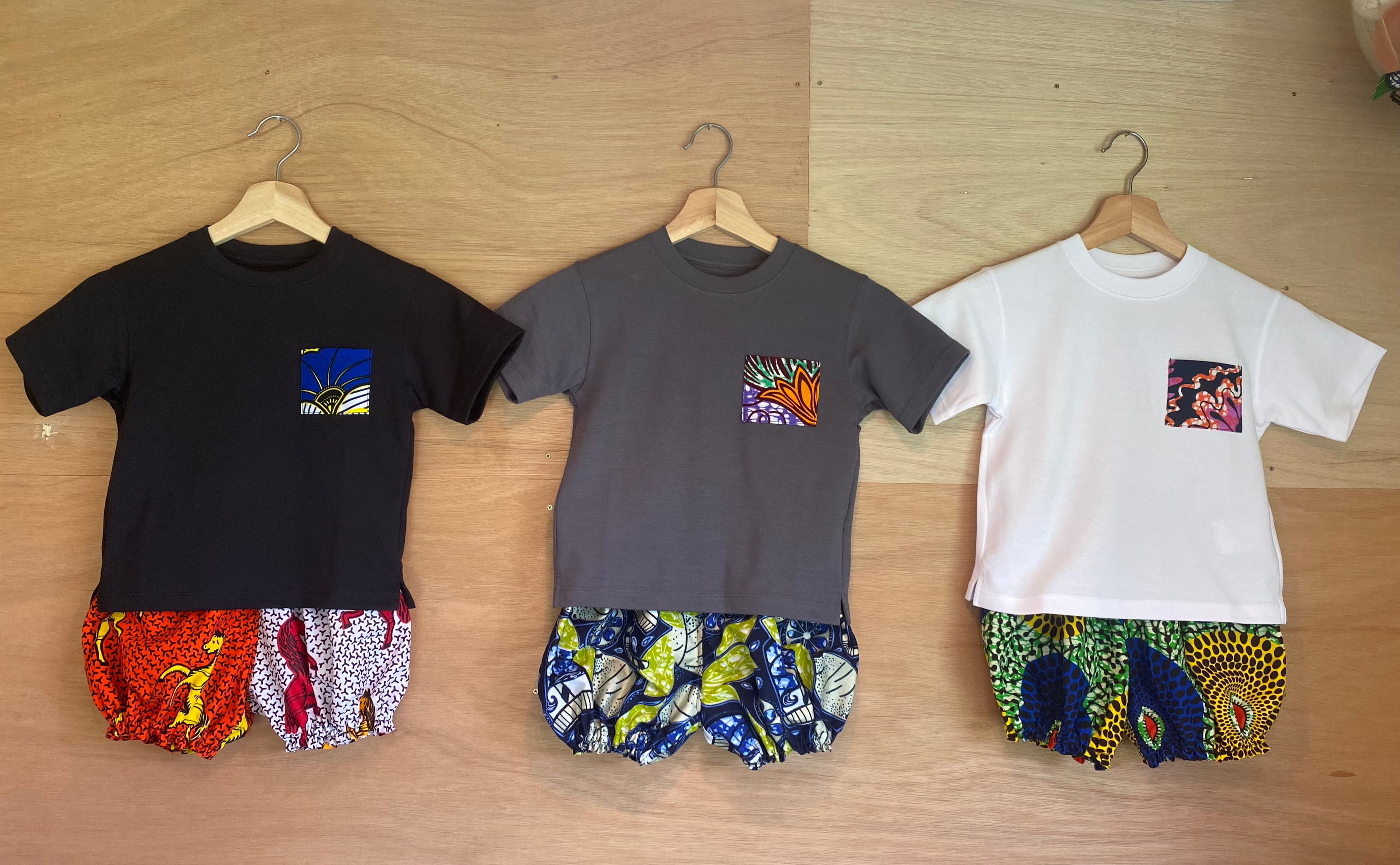子供用アフリカンポケットTシャツ　ブラック100
